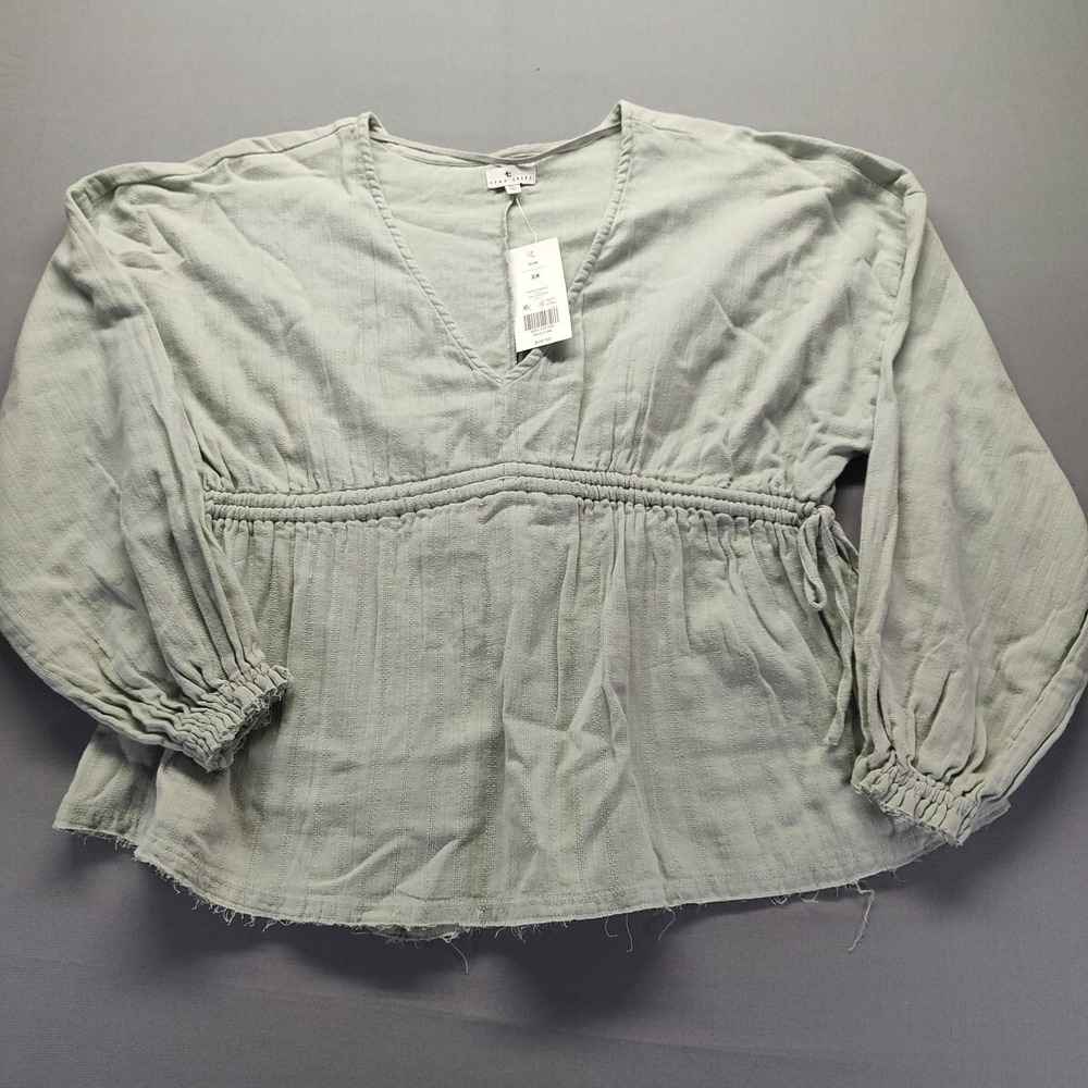 True‎ Craft Women's V-neck 2x Fashion Top